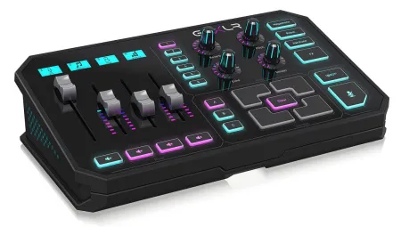 Купить TC HELICON GO XLR по выгодной цене в Москве
