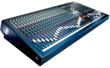 SOUNDCRAFT LX7ii-32
