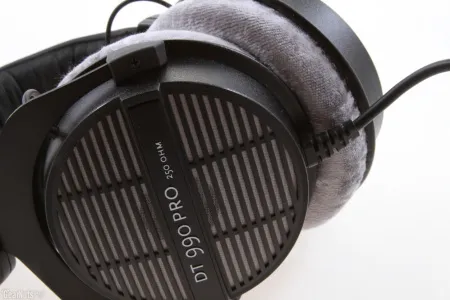 Купить BEYERDYNAMIC DT 990 PRO по выгодной цене в Москве