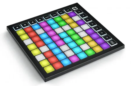Купить NOVATION LAUNCHPAD MINI MK3 по выгодной цене в Москве