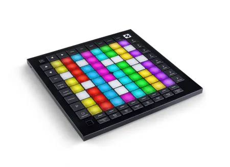 Купить NOVATION Launchpad Pro MK3 по выгодной цене в Москве