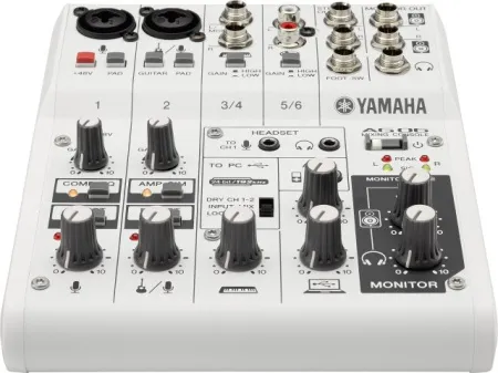 Купить YAMAHA AG06 по выгодной цене в Москве