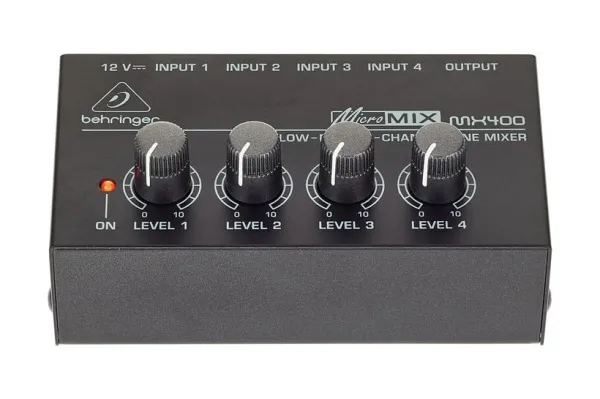 BEHRINGER MX400