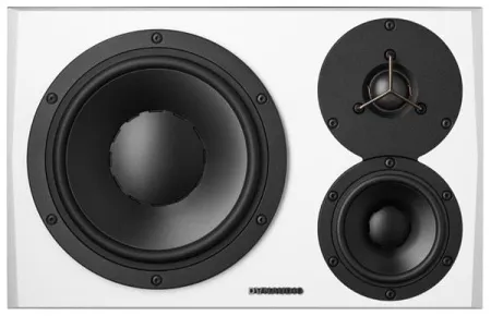 Купить Dynaudio LYD 48 R B/W по выгодной цене в Москве