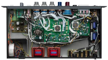 Купить WARM AUDIO WA273-EQ по выгодной цене в Москве