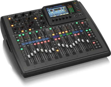 Купить BEHRINGER X32 COMPACT по выгодной цене в Москве