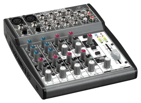 BEHRINGER 1002