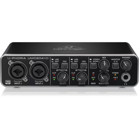 Купить BEHRINGER UMC204HD по выгодной цене в Москве