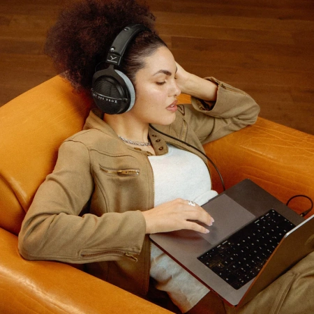 Купить Beyerdynamic DT 990 PRO X по выгодной цене в Москве