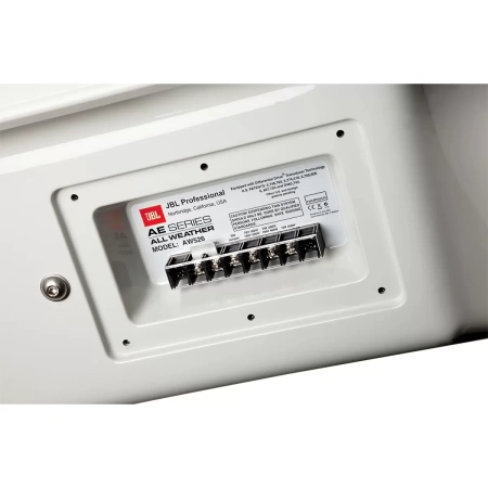 Купить JBL AW526 по выгодной цене в Москве